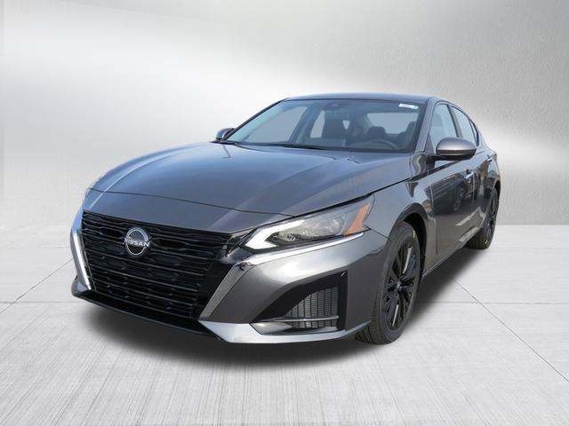 new 2025 Nissan Altima car, priced at $28,799