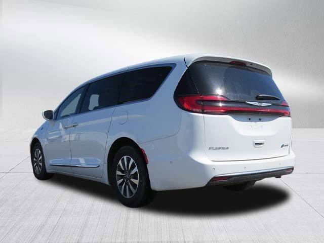 used 2022 Chrysler Pacifica Hybrid car, priced at $27,999