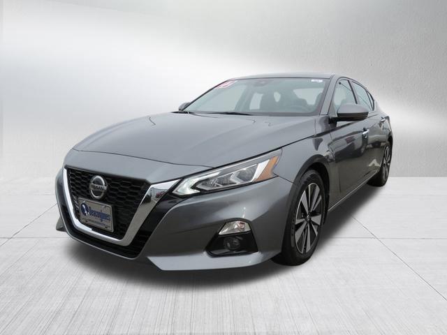 used 2022 Nissan Altima car, priced at $21,999