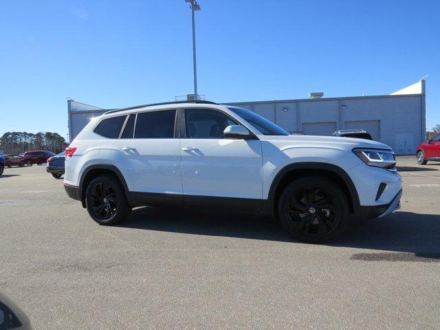 used 2022 Volkswagen Atlas car, priced at $30,499