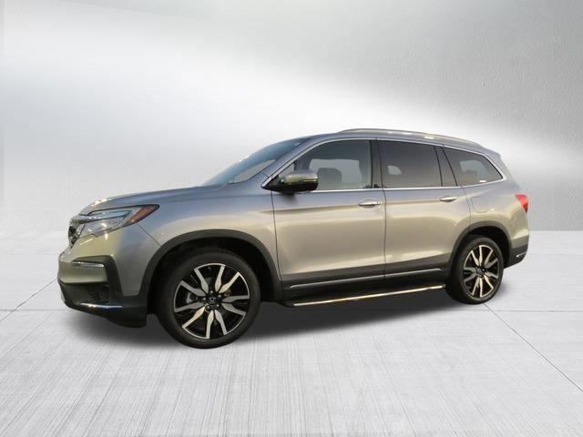 used 2022 Honda Pilot car, priced at $29,899