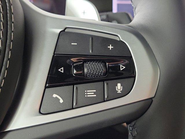 new 2026 BMW X7 car, priced at $100,425