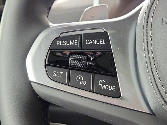 new 2026 BMW X7 car, priced at $100,425