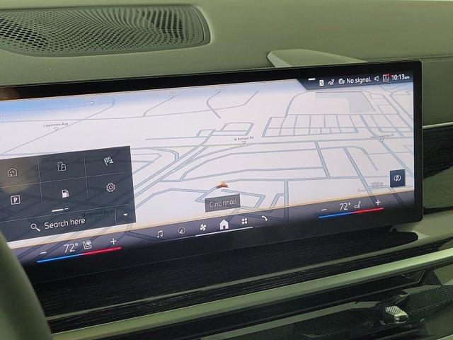 new 2026 BMW X7 car, priced at $100,425