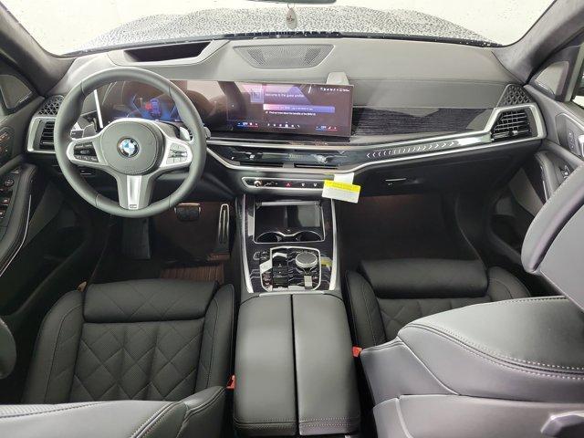 new 2026 BMW X7 car, priced at $100,425