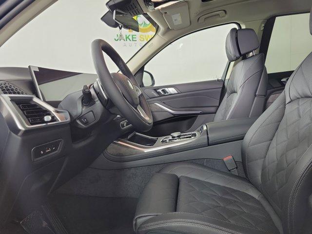 new 2026 BMW X7 car, priced at $94,625