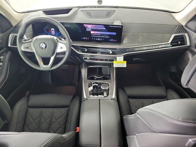 new 2026 BMW X7 car, priced at $88,675