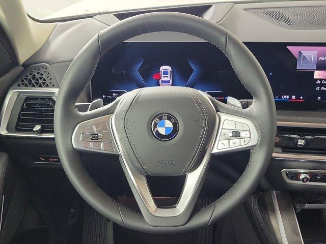new 2026 BMW X7 car, priced at $88,675