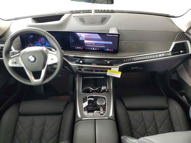 new 2026 BMW X7 car, priced at $95,075