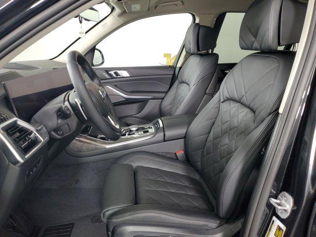 new 2026 BMW X7 car, priced at $95,075
