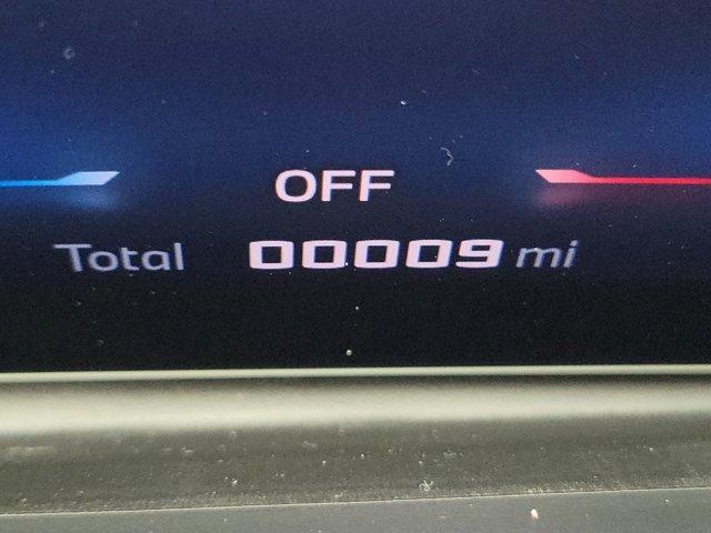 new 2026 BMW X7 car, priced at $125,575