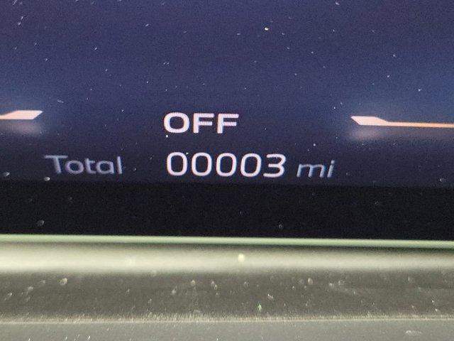 new 2026 BMW X7 car, priced at $98,475