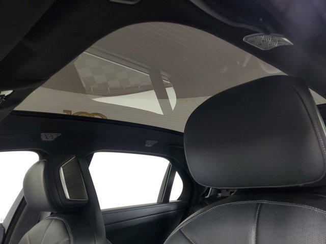 new 2025 BMW 760 car, priced at $140,975