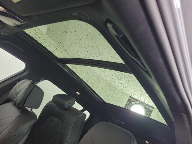 new 2026 BMW X7 car, priced at $96,225