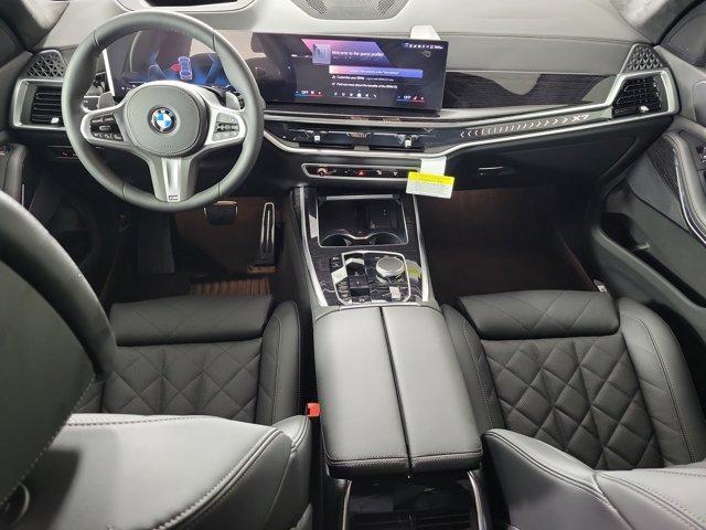 new 2026 BMW X7 car, priced at $96,225