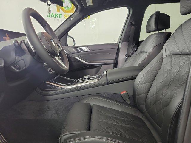 new 2026 BMW X7 car, priced at $96,225