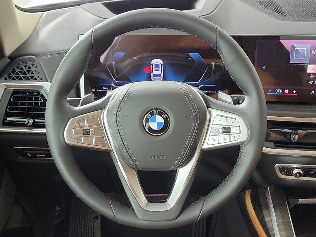 new 2026 BMW X7 car, priced at $95,075