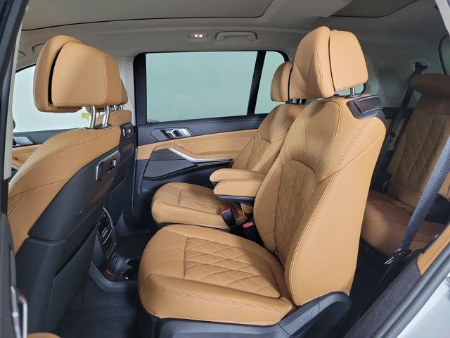 new 2026 BMW X7 car, priced at $95,075