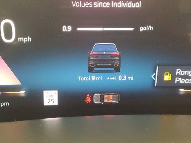 new 2026 BMW X7 car, priced at $92,685