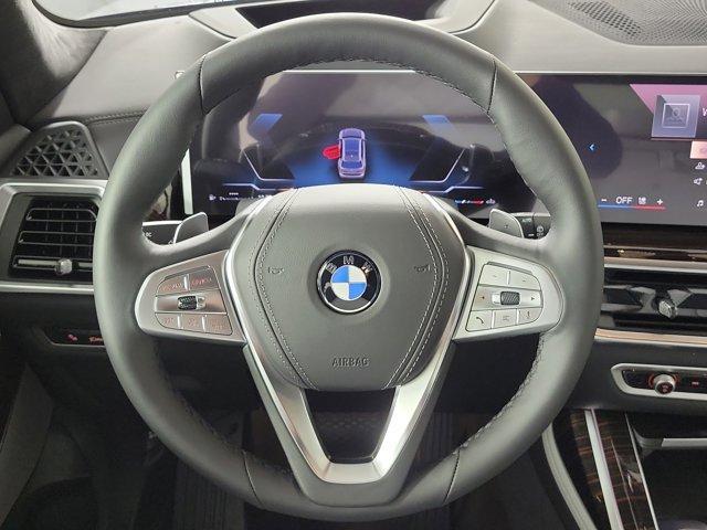 new 2026 BMW X7 car, priced at $95,225