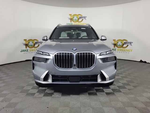 new 2026 BMW X7 car, priced at $95,225