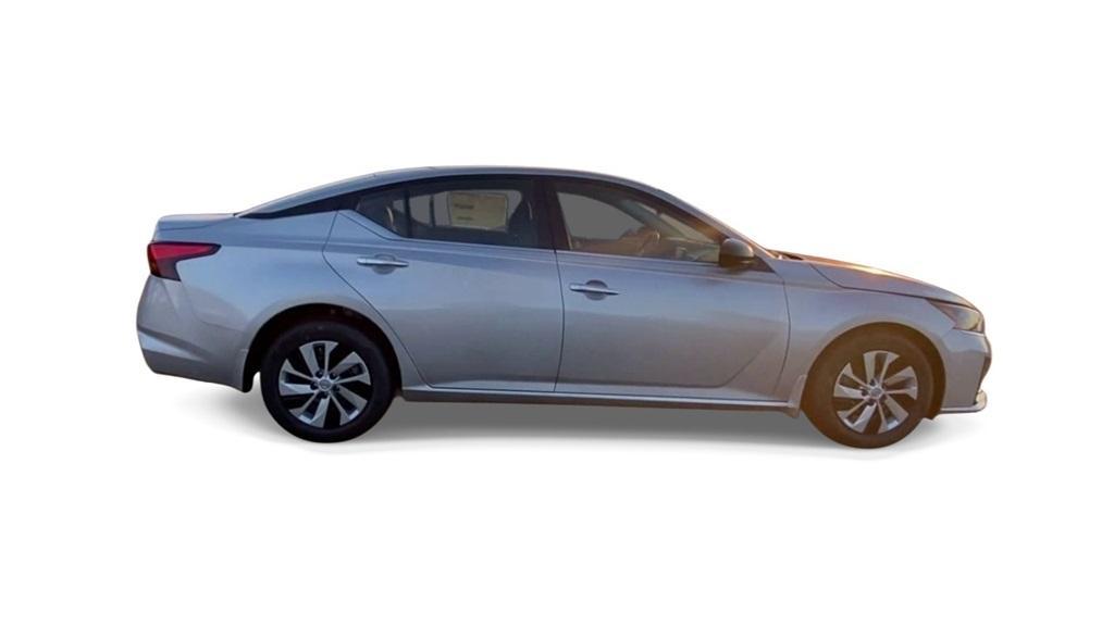 new 2024 Nissan Altima car, priced at $27,425