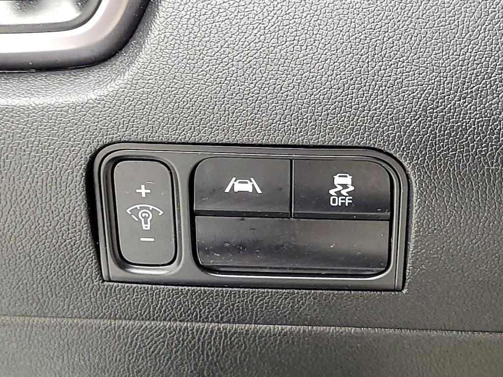 used 2022 Kia Sorento Hybrid car, priced at $30,998