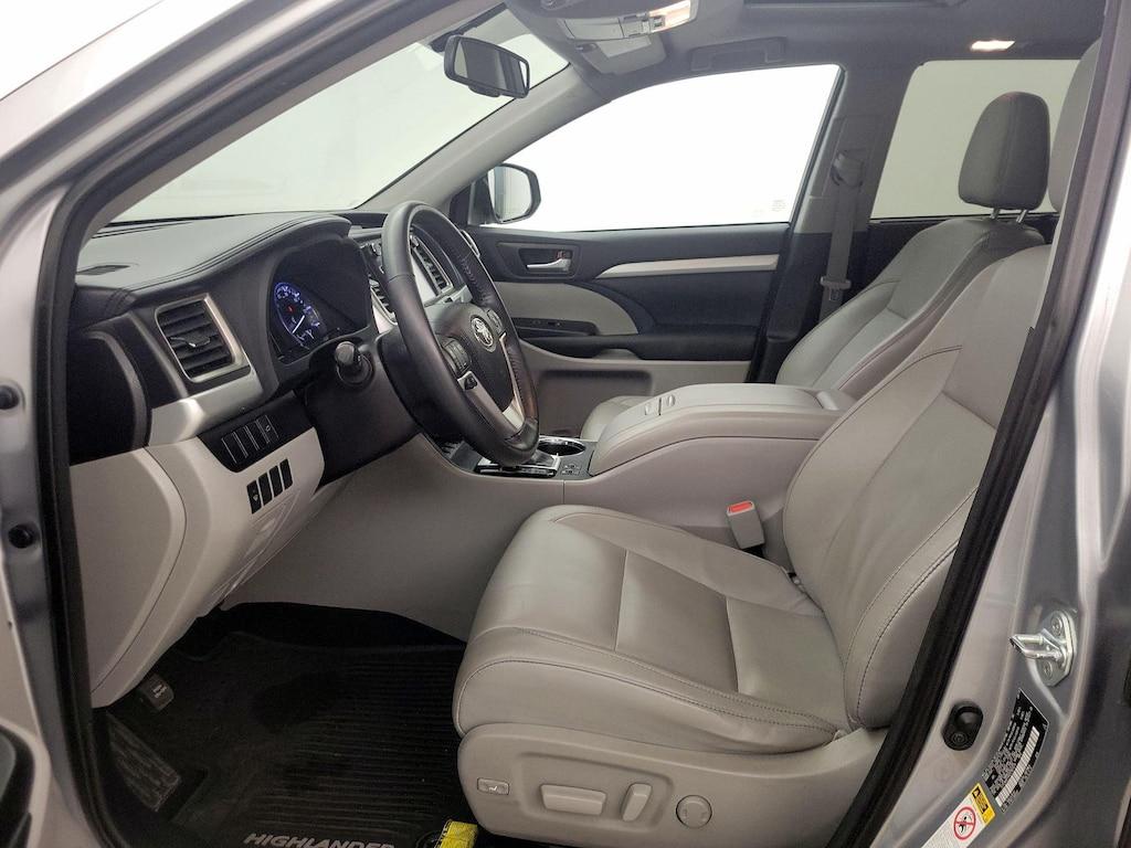 used 2015 Toyota Highlander car, priced at $22,998