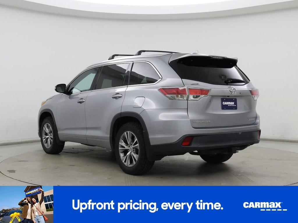 used 2015 Toyota Highlander car, priced at $22,998