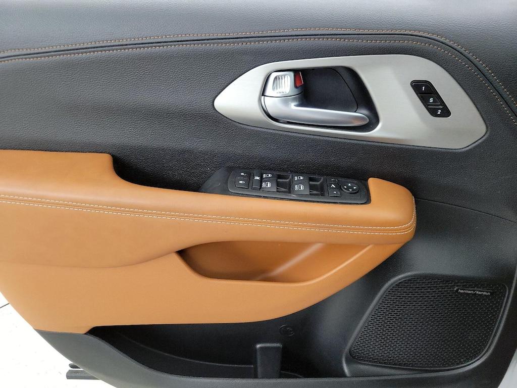 used 2024 Chrysler Pacifica car, priced at $52,998