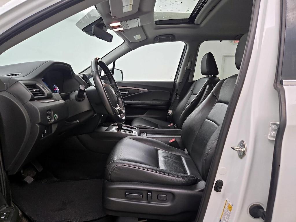 used 2020 Honda Pilot car, priced at $28,998