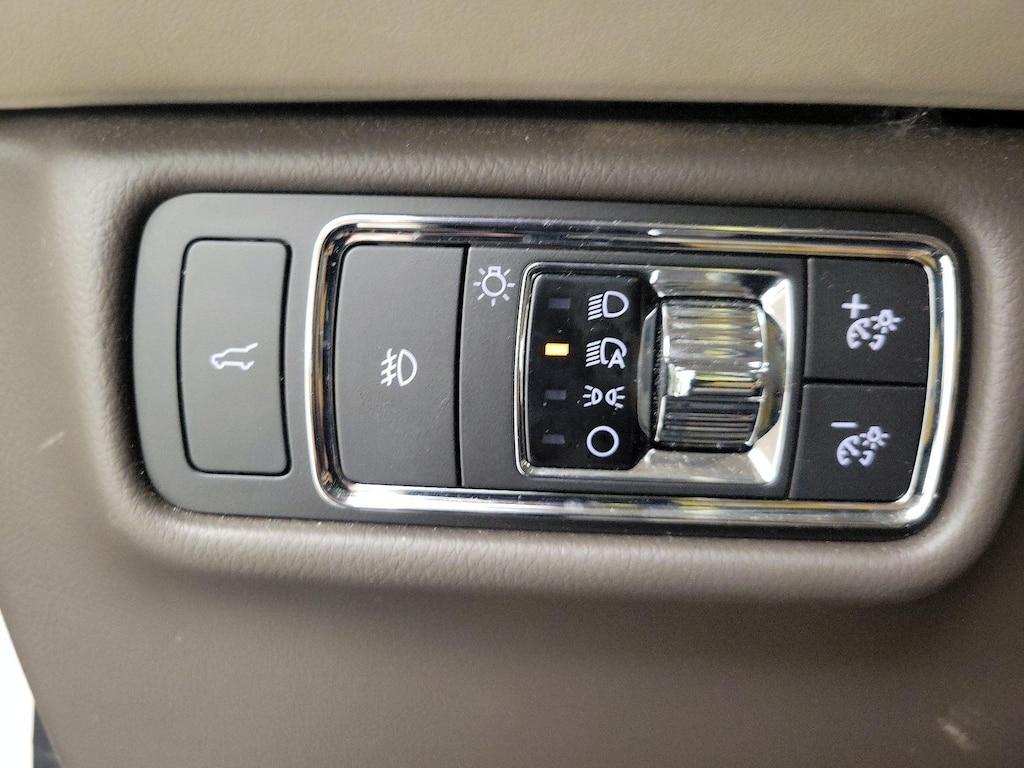 used 2020 Lincoln Aviator car, priced at $41,998
