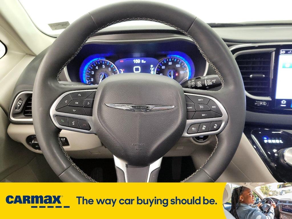 used 2023 Chrysler Pacifica car, priced at $25,998