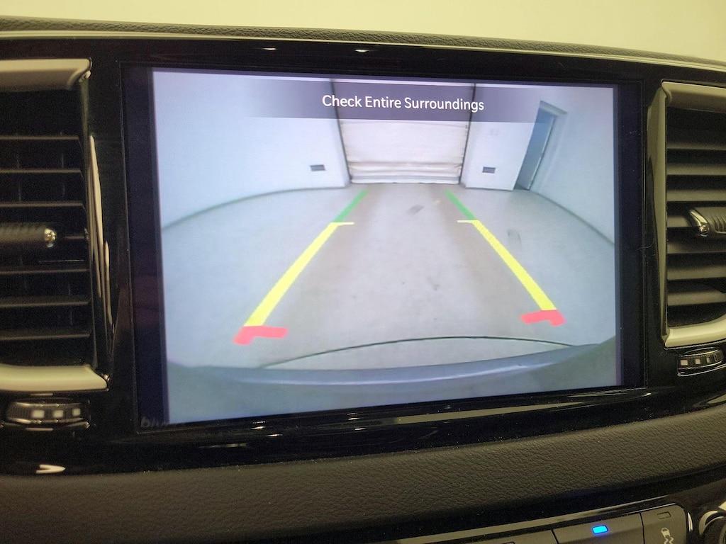 used 2023 Chrysler Pacifica car, priced at $25,998