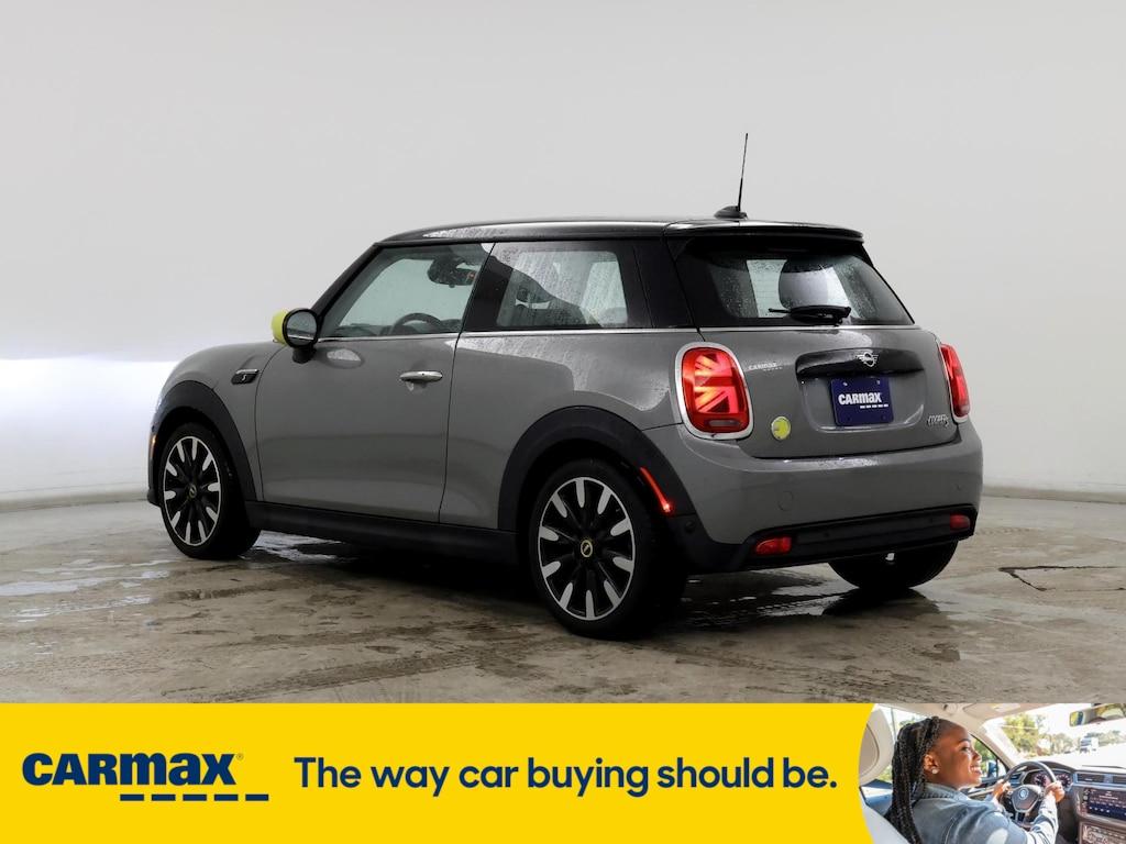 used 2022 MINI SE Hardtop car, priced at $23,998