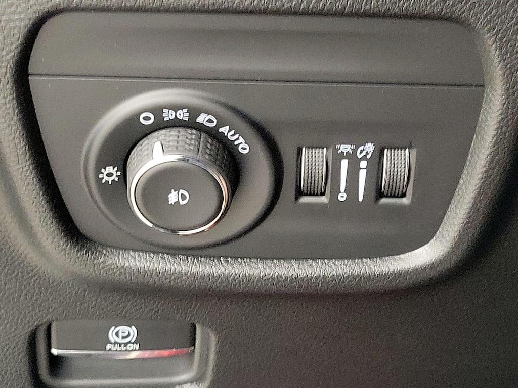 used 2024 Jeep Grand Cherokee car, priced at $46,998