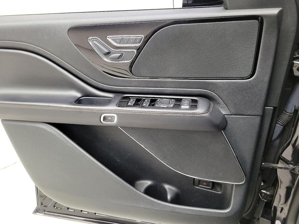 used 2021 Lincoln Aviator car, priced at $33,998