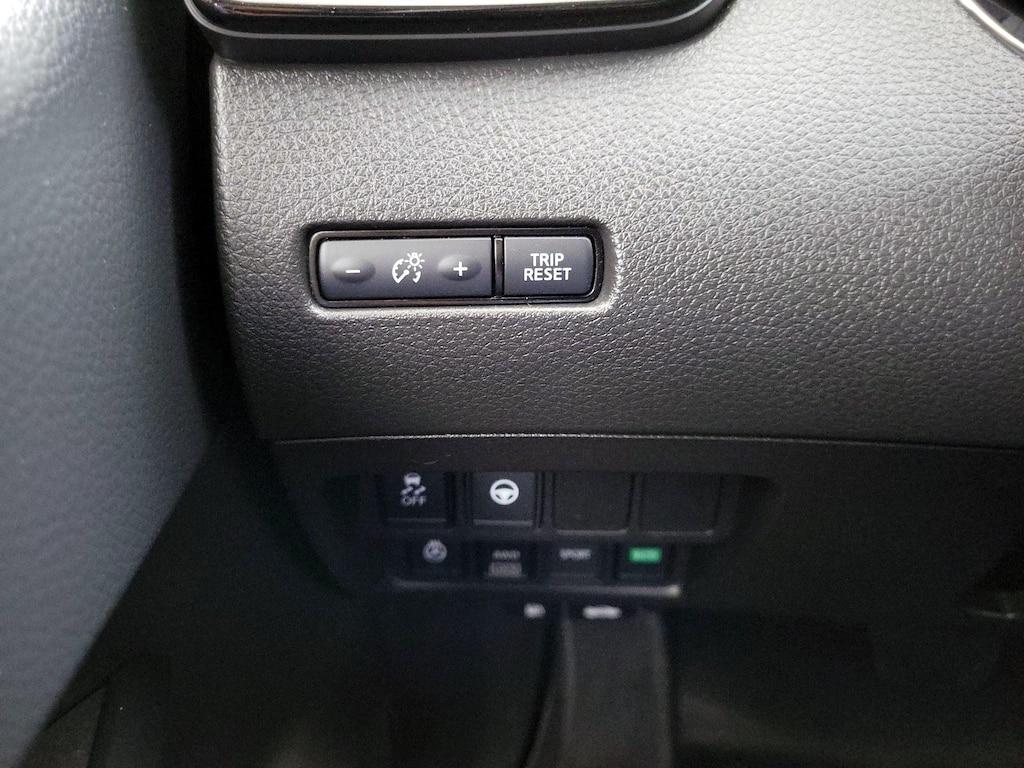 used 2021 Nissan Rogue Sport car, priced at $23,998