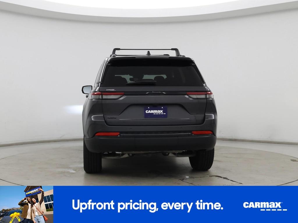 used 2024 Jeep Grand Cherokee car, priced at $37,998