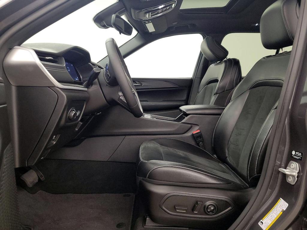 used 2024 Jeep Grand Cherokee car, priced at $37,998