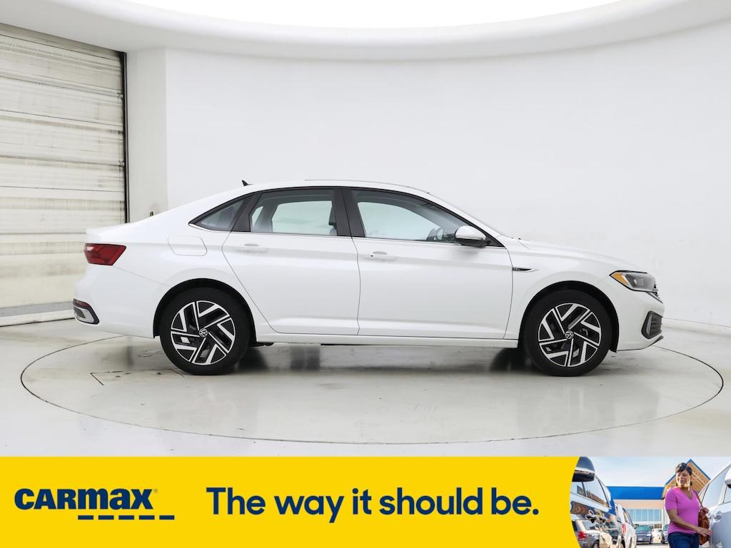 used 2022 Volkswagen Jetta car, priced at $21,998