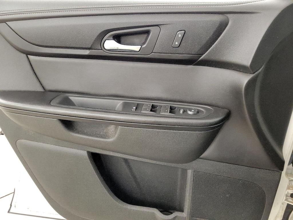 used 2014 Chevrolet Traverse car, priced at $16,998