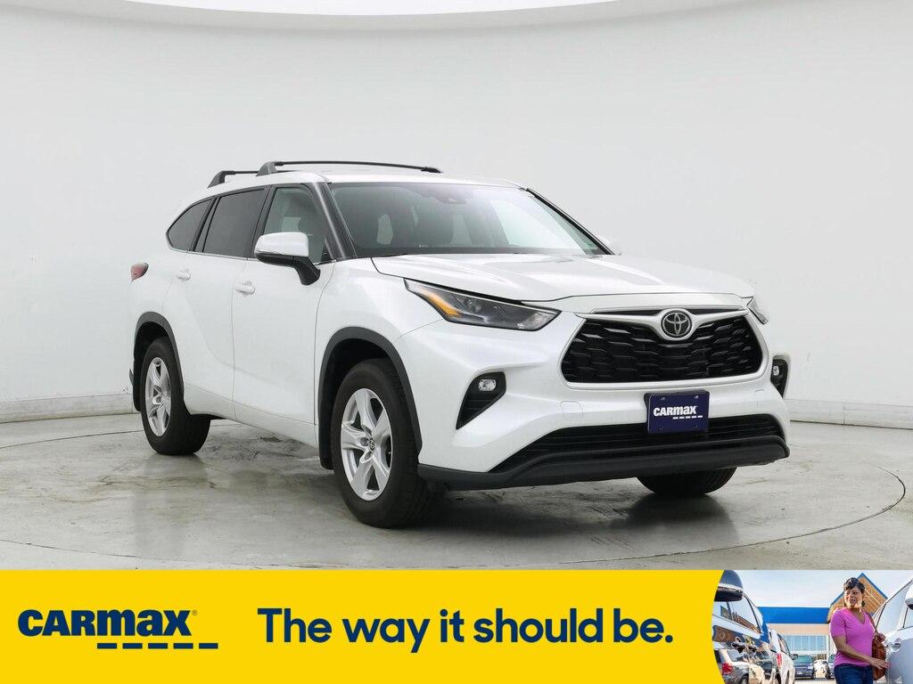 used 2023 Toyota Highlander car, priced at $35,998