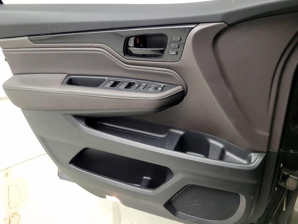 used 2023 Honda Odyssey car, priced at $47,998