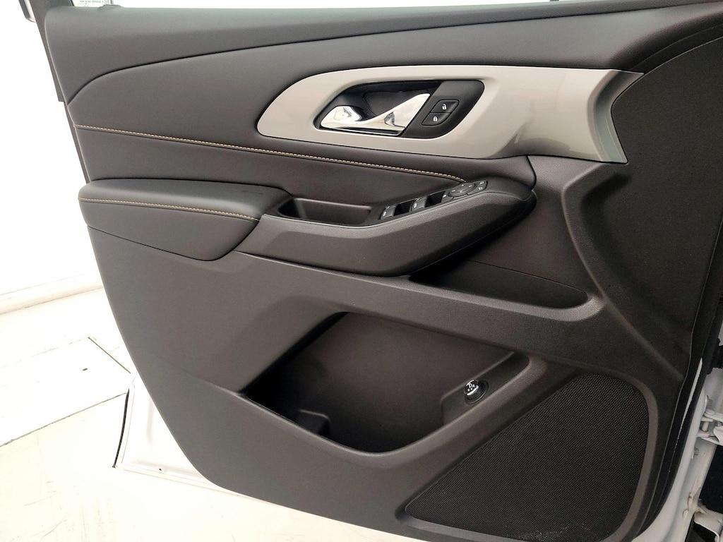 used 2019 Chevrolet Traverse car, priced at $26,998