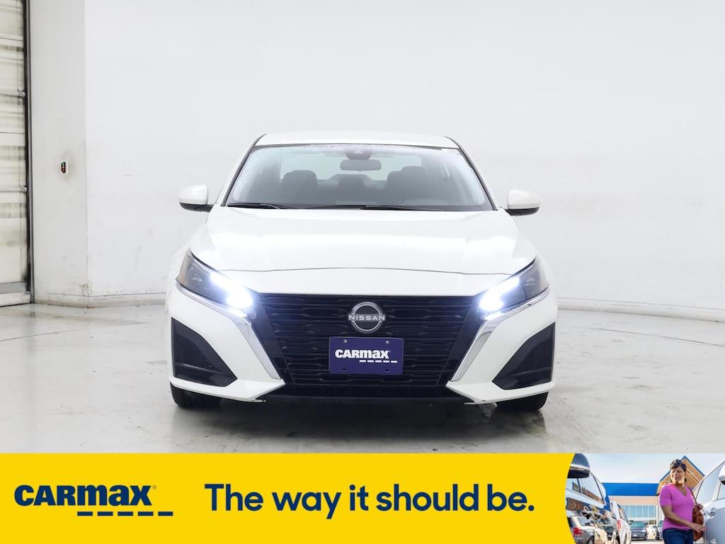 used 2023 Nissan Altima car, priced at $20,998