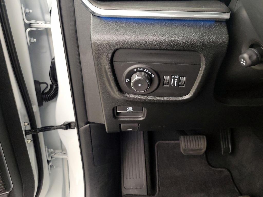 used 2025 Jeep Grand Cherokee car, priced at $48,998