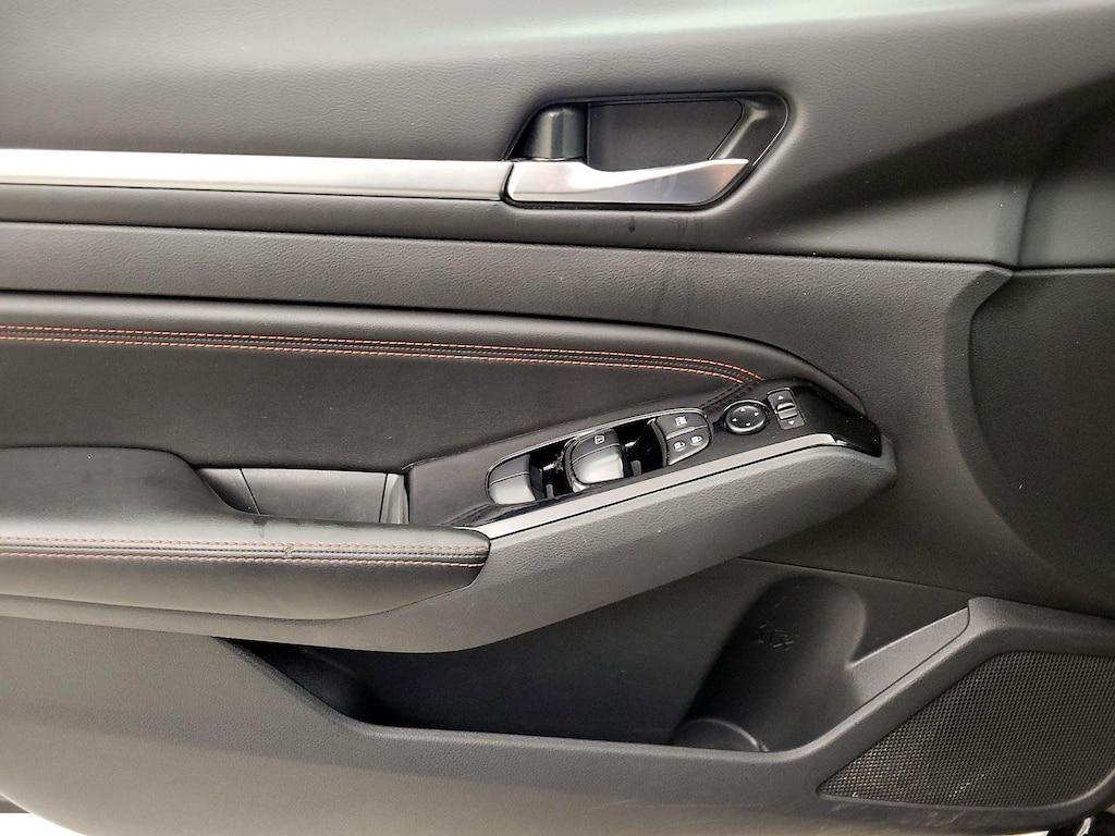 used 2023 Nissan Altima car, priced at $22,998