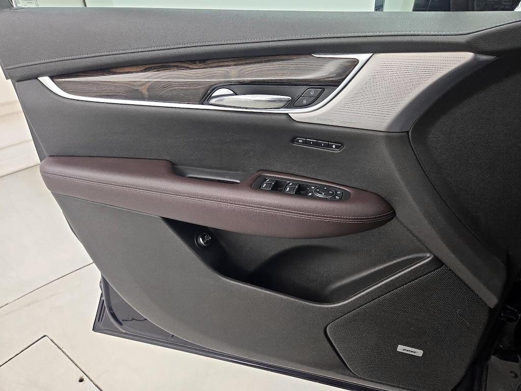 used 2021 Cadillac XT6 car, priced at $36,998