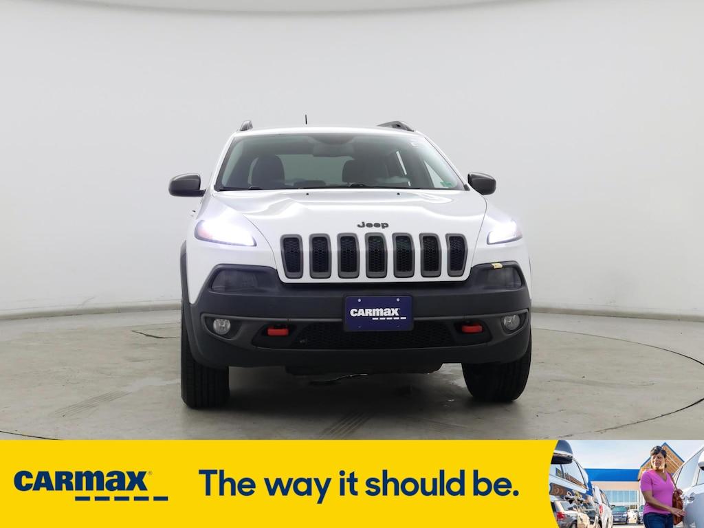 used 2015 Jeep Cherokee car, priced at $16,998